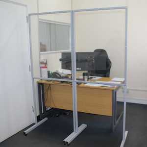 Floorstanding Office Screen