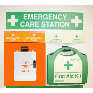 Defibrillator + Trauma Kit - Emergency Care Station