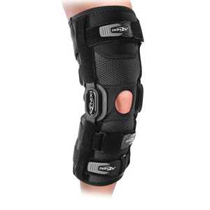 Playmaker II Knee Brace