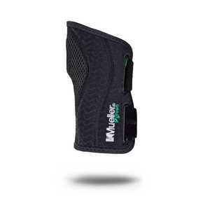 Mueller Green Fitted Wrist Brace